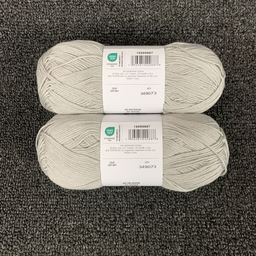 Lot Of 2 Big Twist Baby Bunny Yarn Light Gray 3.5 oz 284 yds Each New Super Fine - Picture 4 of 5